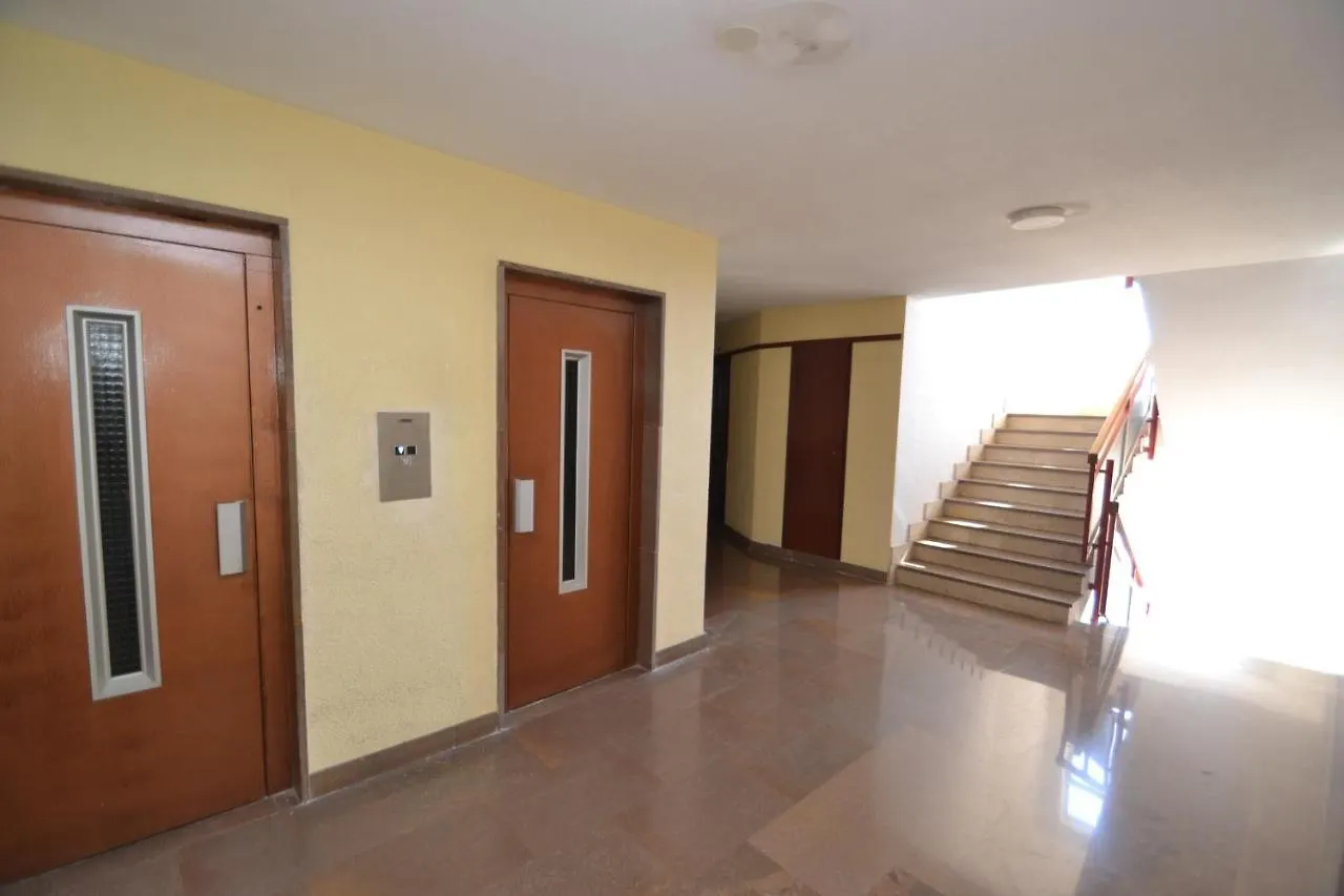 Wvp - Salourhin Apartment