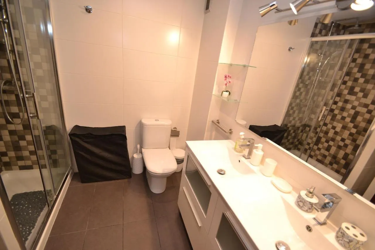 Wvp - Salourhin Apartment
